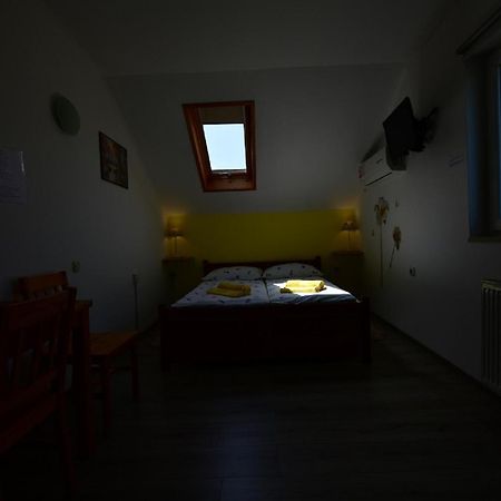 House Bicanic Селиште-Дрежничко Экстерьер фото